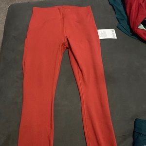 LULULEMON INSTILL HR TIGHT 25in size 8, Cayenne